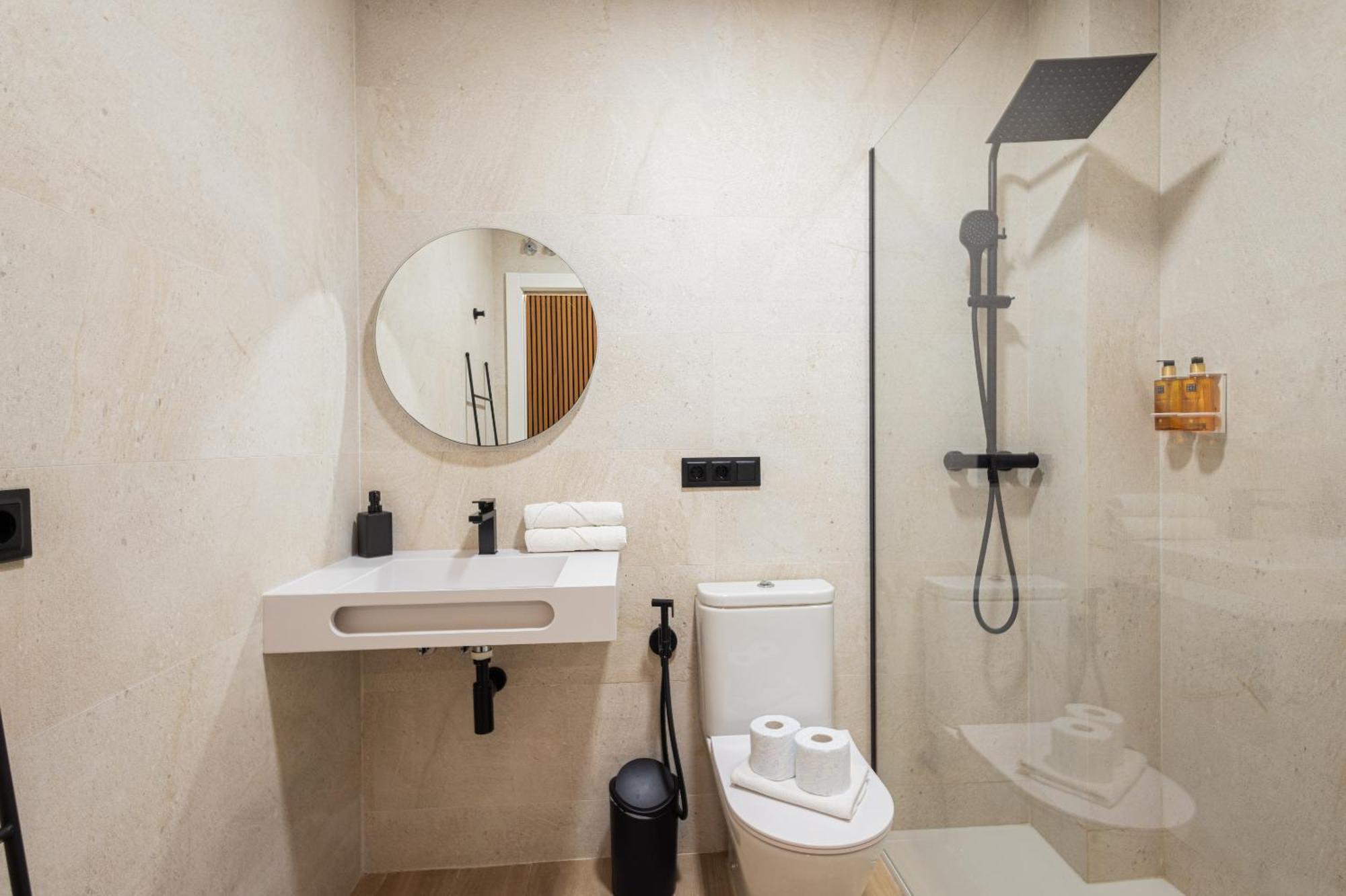 Florit Flats - The Blasco Ibanez Apartments فالنسيا المظهر الخارجي الصورة